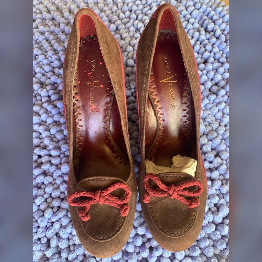 ‼️SOLD‼️NWOT Cute Vince Camuto Pumps Suede Heels - Picture 4 of 6
